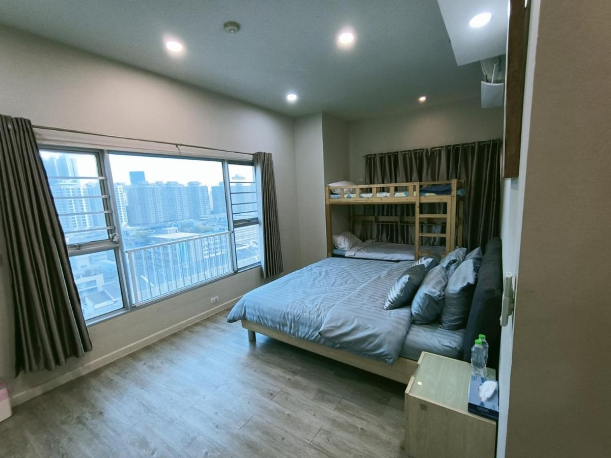 溫馨小屋 Бангкок Экстерьер фото
